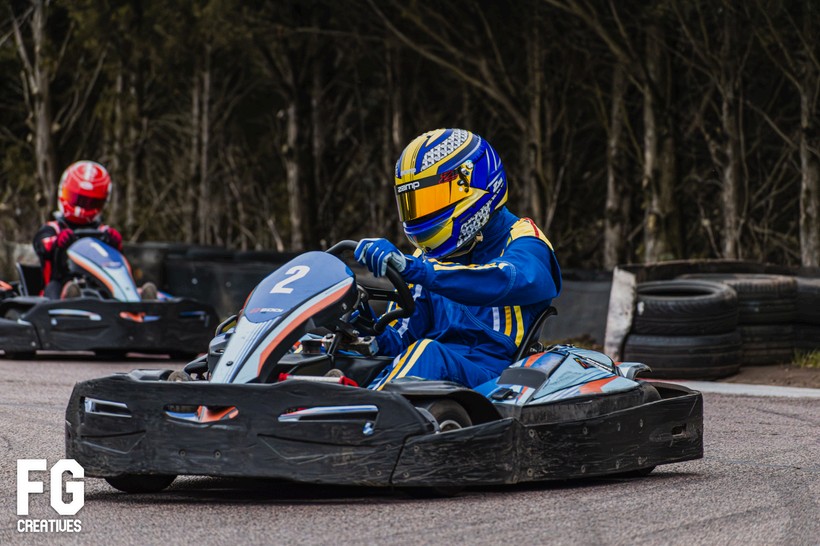 Karts racing side by side on the Brentwood circuit